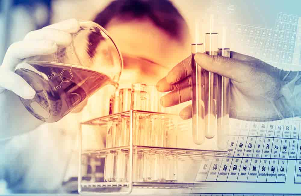 top-medical-laboratory-technician-schools-programs