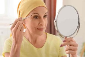 benefits of free makeup for breast cancer patients